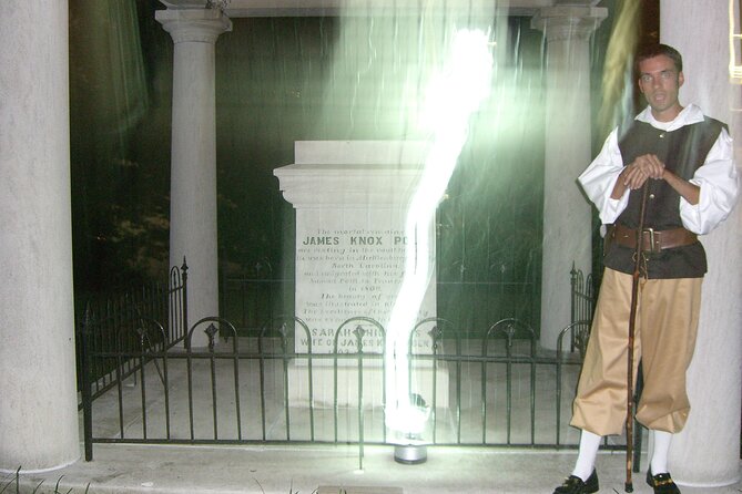 Haunted Nashville Night-Time Walking Tour with Costumed Guide - Key things to know before you go