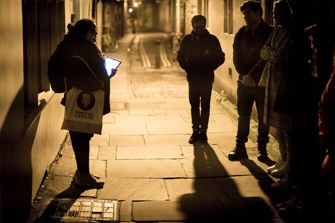 Haunted Oxford Tour - by Uncomfortable Oxford™ - What kind of Haunted Oxford Tour is this, really?