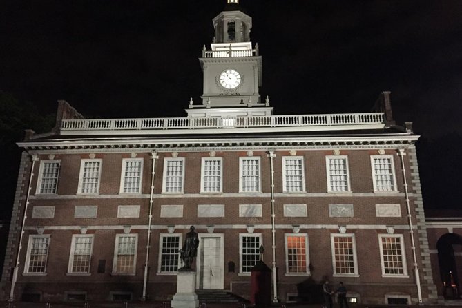 Haunted Philadelphia: Spirits of '76 Ghost Tour - The story engine: how Spirits of ’76 fits the streets you see