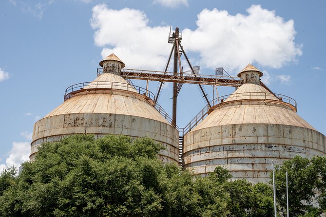 Haunted Private App Guided Ghost Walking Tour in Waco - Practical start and finish: where you begin and where the route ends