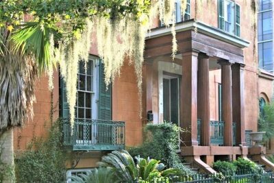Haunted Savannah Paranormal Ghost Tour - The Places Behind the Stories: Squares, Colonial Power, and Modern Superstition