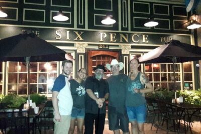 Haunted Savannah Pub Crawl - What You’ll Do for 2 Hours: Walk, Talk, Sip, Repeat
