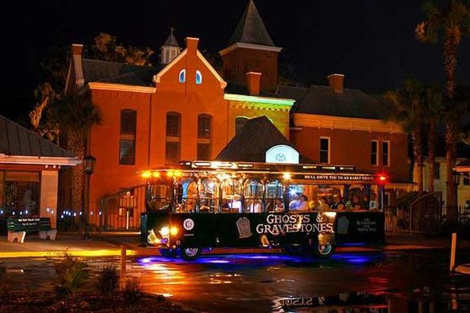 Haunted Trolley Tour of St Augustine - Potter’s Wax Museum: Included Variety in the Middle of the Spooks