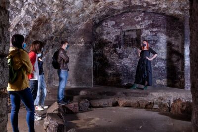 Haunted Vaults and Graveyard Walking Tour in Edinburgh - South Bridge Vaults: Narrow Stairs, Damp Air, and Straight-Up Spook Factor