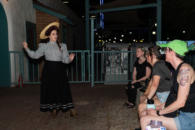 Haunted Walking Tour of Mill Avenue - What to wear for a lantern-lit night walk in Tempe