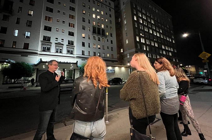 Hollywood Boulevard Ghost Walk - The guide energy: why Cassie and Heather matter