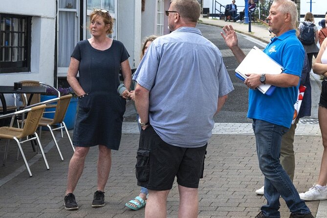 Ilfracombe Harbour Ghost Tour - Pacing, standing time, and why clothing matters