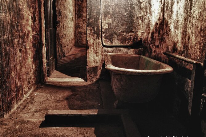 J Ward Lunatic Asylum Ghost Tour - A Night in the Asylum: What Makes This Tour Worth Your Time