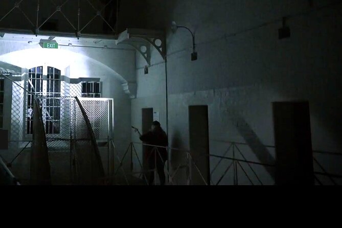 J Ward Lunatic Asylum Ghost Tour - Comfort on a Wet Night: What to Wear and What to Expect Indoors