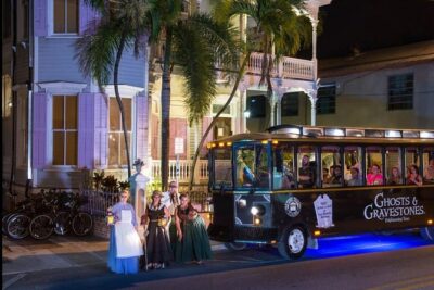 Key West Ghosts and Gravestones Trolley Tour - Old Town after dark: how the stories actually land on a trolley