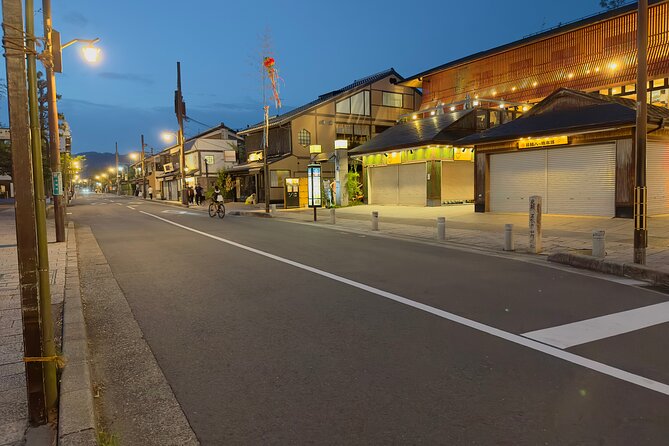 Kyoto Ghost Tour: Dark Tales, Urban Legends, Bamboo Forest Night - Stop 2: Arashiyama at Night, Where Urban Legends Take Over