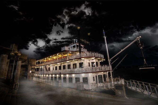 Lace, Lunacy, and Loss: Louisville Ghost Tours - 21c Museum Hotel at night: a warehouse that still smells like the past