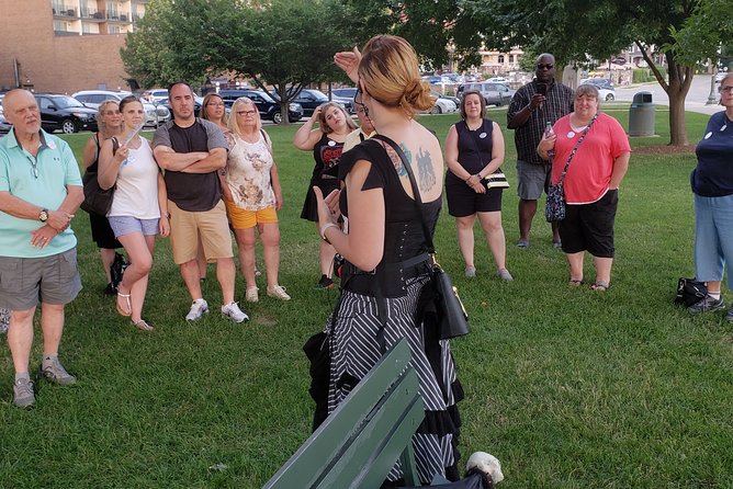 Lake Geneva Ghost Walk - Guides matter: Moe, Rita, and what good pacing looks like