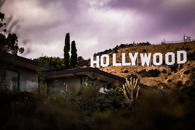 Lost Souls of Hollywood Blvd: a Smartphone Audio Ghost Tour - A self-paced ghost walk built for Hollywood Boulevard timing