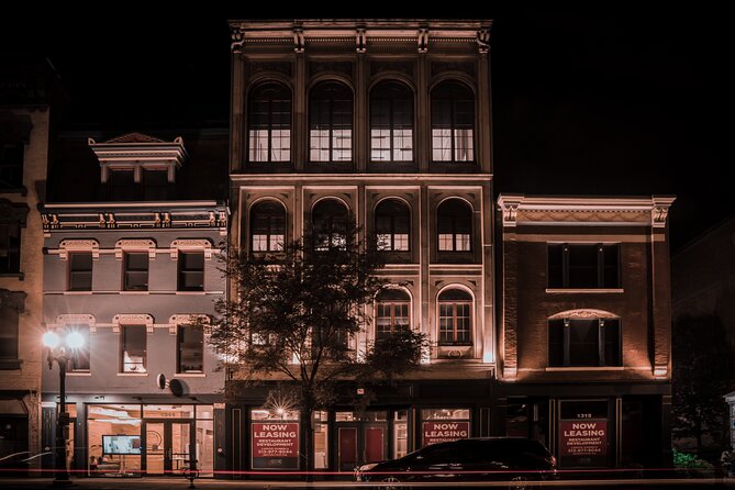 Memphis Ghosts: Haunts, Spirits, and Poltergeists Walking Tour - The Guide Makes or Breaks the Mood