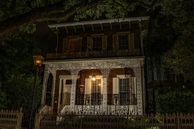 Mobile Ghost Tours: Murder, Mayhem, & Malice - Richards-DAR House Museum: Southern charm with cold drafts and noises