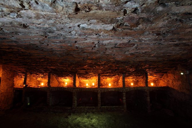 Multi-Sensory Night Walking Tour with Haunted Vaults in Edinburgh - Royal Mile: Where the Stories Turn Toward Gallows and Treason