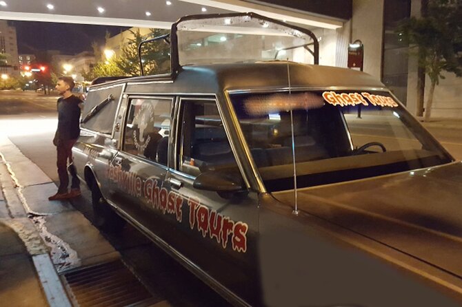 Nashville Haunted Hearse Ghost Tour 1 Hour Shared - Stop 3: Music Row after dark, where the studios never fully sleep