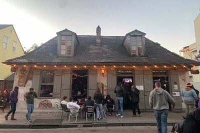 New Orleans' Finest Haunted Pub Tour - Stop 1: Pirate’s Alley Cafe and Absinthe on Original Thoroughfare