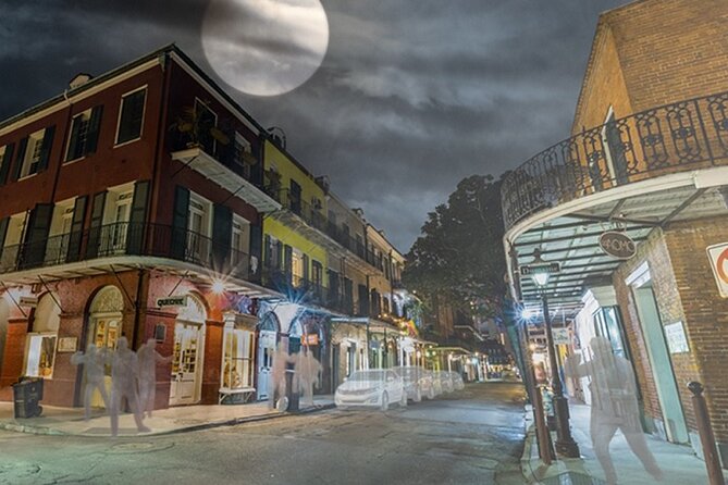 New Orleans Haunted Ghost Tour: Explore The Paranormal - Pharmacy Museum to 1041 Royal Street: Pharmacists, Vampires, and Street-Level Legends