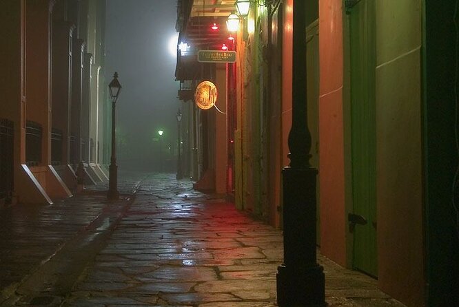 New Orleans Haunted & History Tour - The finale at Jackson Square: close out with atmosphere