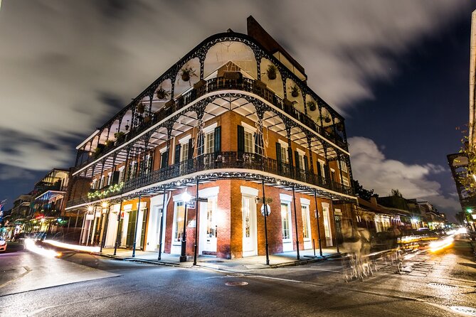 New Orleans Historical and Haunted Walking Tour - A Two-In-One French Quarter Walk: History Meets Hauntings