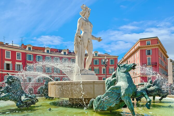 Nice Old Town: Artists & Ghosts Self-Guided Walking Adventure - How the Nice old town mystery game works in real life