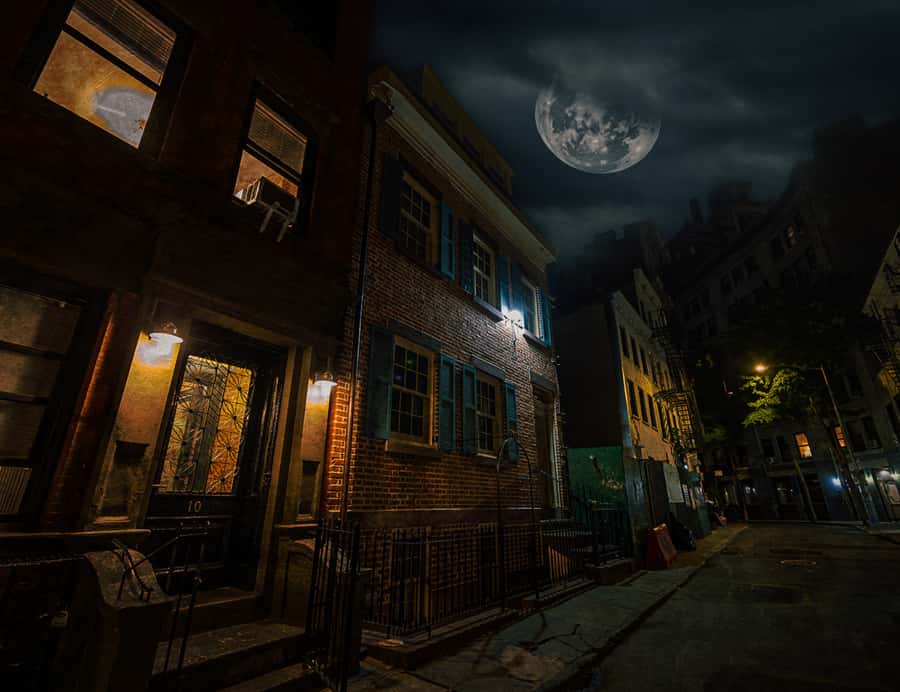 NYC: Ghosts & Ghouls of Greenwich Village Walking Tour - The Pace: A Mile-Long Ghost Story Stroll