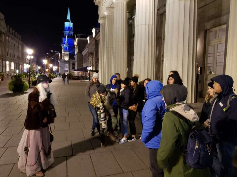 Old Montreal: Traditional Ghost Walk of the Haunted City - Old Montreal after dark: what this 90-minute ghost walk feels like