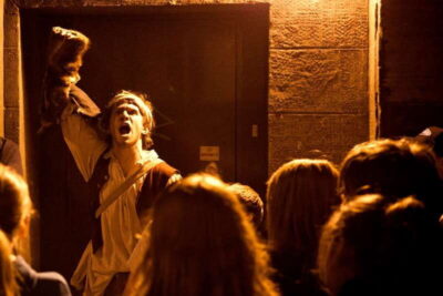 Old Montreal: Traditional Ghost Walk of the Haunted City - Meeting at Place Royale: how to find the group fast
