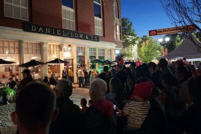 Old Salem Ghost Tour with Ghost Hunting Gear - Meeting at the Bewitched Statue and Getting Oriented Fast