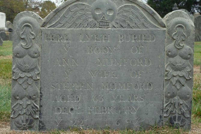 Olde Town Ghost Walk - Stop 1: White Horse Tavern and the Movie-Era Spirit Detail