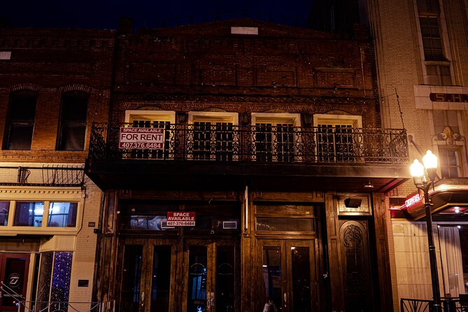 Orlando Ghost Tour: Ominous Otherworld Ghosts & Hauntings - Stop 3: Cheyenne Saloon at Night, Where Guests Say They’re Watched