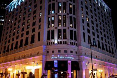 Orlando Haunts Boos and Booze Haunted Pub Crawl - Price and what $36 covers (and what it doesn’t)