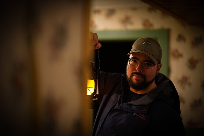 Ottawa Valley Haunted Tour - Night Trip From Ottawa - Quyon: a village stop where the stories slow down