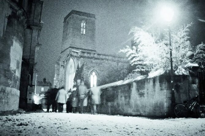 Oxford Twilight Ghost Tour - Stories anchored to Oxford’s landmarks