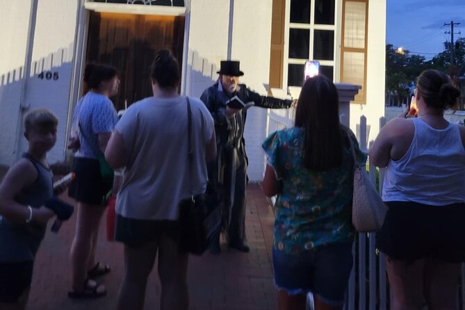 Pensacola Ghosts in the City: Haunted Walking Tour - The downtown start: a high-stop-count opening and an optional extension