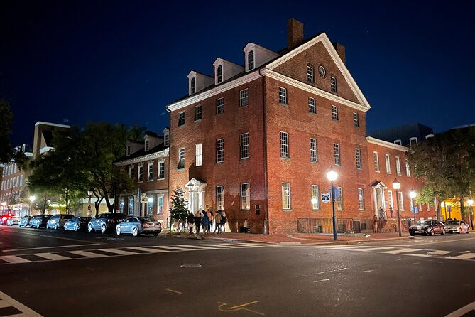 Phantoms of the Potomac: Old Town Alexandria Ghost Tour - Stop 1: Carlyle House Historic Park and the ghosts of what used to stand