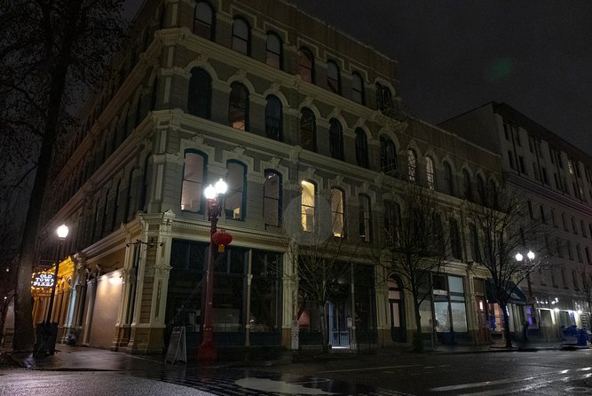 Phantoms, Penance, and Poltergeists: Portland Ghost Tour - Stop 6: The Benson Hotel and lingering former-resident tales