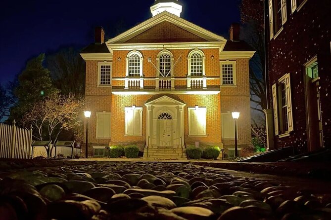 Philadelphia's Haunted History & Ghost Nighttime 1.5 Hour Tour - Stop 1: Betsy Ross House and the Colonial-Home Chill