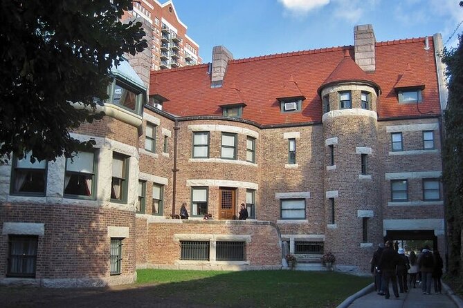 Prairie Avenue Haunted History Tour and Ghost Hunt - Price and value on a $40 Chicago haunted history tour