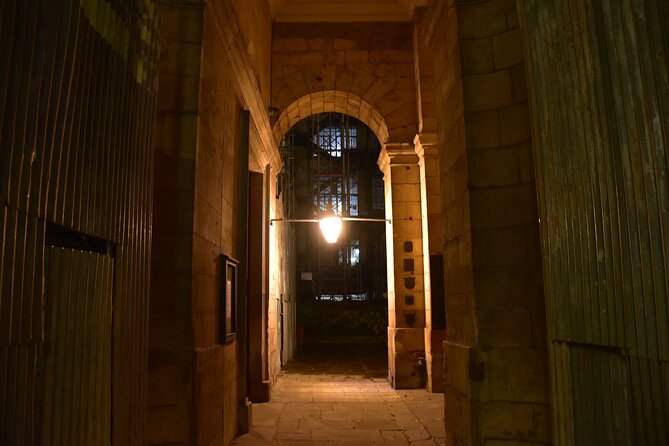 Private Ghosts and Gore Walking Tour of London - Key highlights if you like your London with a chill