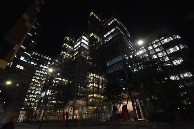 Private Ghosts and Gore Walking Tour of London - From Scrooge to the Black/Bank Ghost at Bank