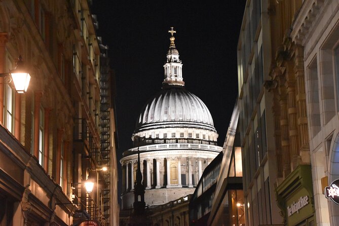 Private Ghosts and Gore Walking Tour of London - Haunted pubs, a cursed church, and orb-friendly street corners