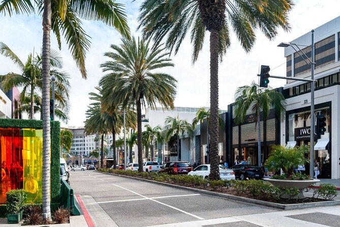 Private Scandals and Ghost Tour of Hollywood and Beverly Hills - Hotel pickup in the West Hollywood and Beverly Hills zone