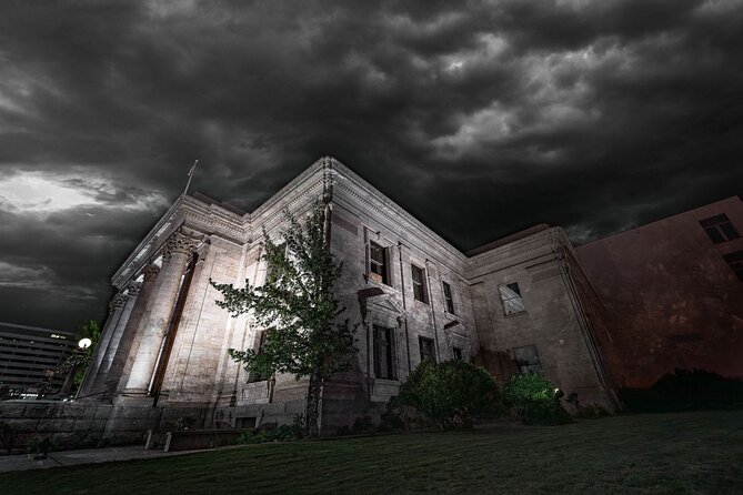 Reno Ghost Tour: Ruin, Revenge, & Reckoning - The guides: where the tour’s best energy comes from