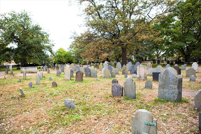 Requiem for Salem Walking Ghost Tour - Key highlights at a glance
