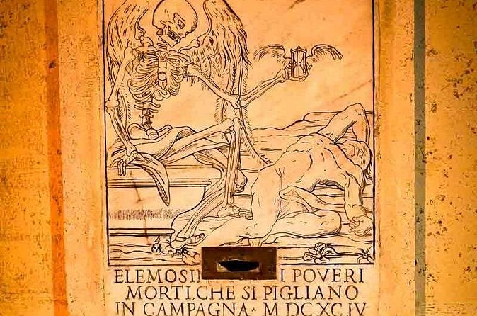 Rome's Dark Side: Ghosts, Scandals and Crypts - Small Group Tour - What I’d Expect From the Guide Style