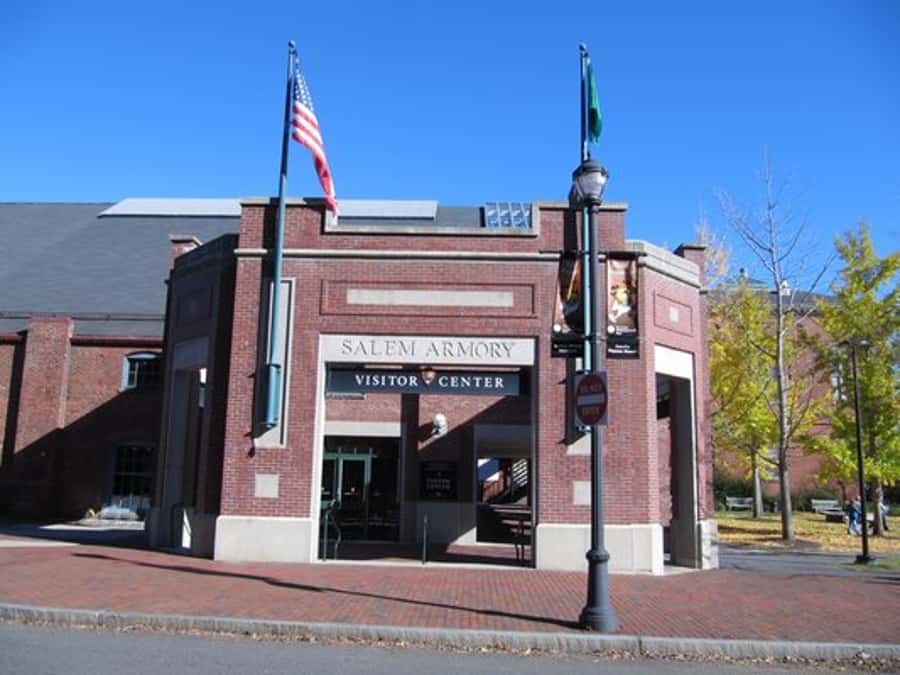 Salem Voodoo, Vampires, and Ghosts Guided Walking Tour - Real Historians, Not Just Halloween Costumes