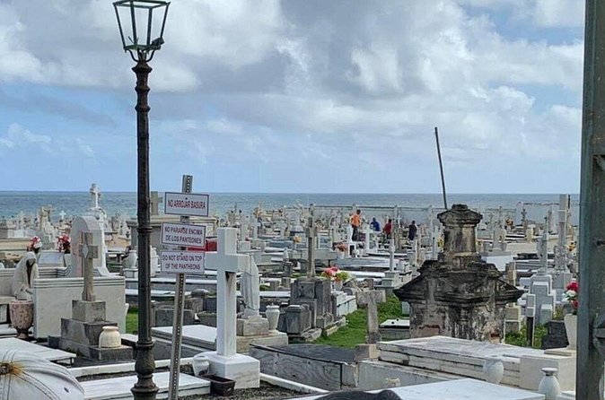 San Juan Haunted History Walking Tour - Timing and pacing: what to expect from a 2 to 2.5 hour night walk